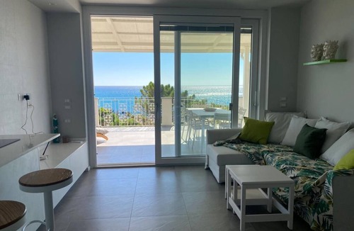 Ardore Marina Apartment | Beachfront apartment with fantastic terrace facing the Ionian Sea