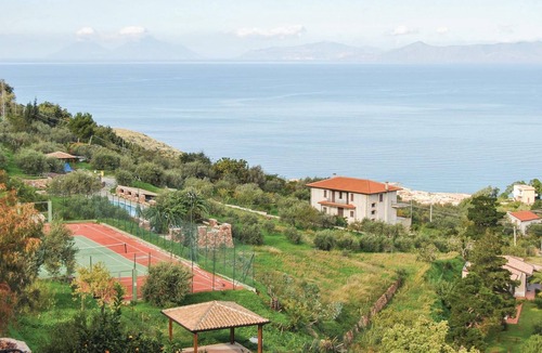 Gioiosa Marea Apartment | Beautiful apartment in Gioiosa Marea ME with WiFi