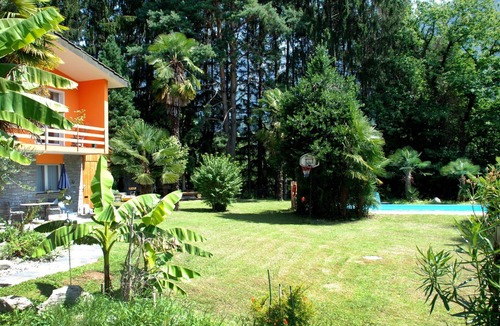 Negrentino Apartment | Beautiful apartment for 4 guests with pool, WIFI, TV, patio, pets allowed and panoramic view