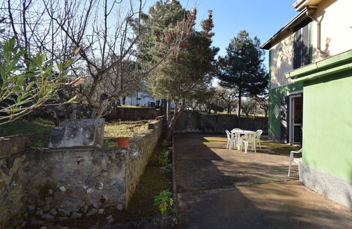 Castrovillari House | Beautiful private villa for 5 guests with WIFI, TV, balcony, pets allowed and parking