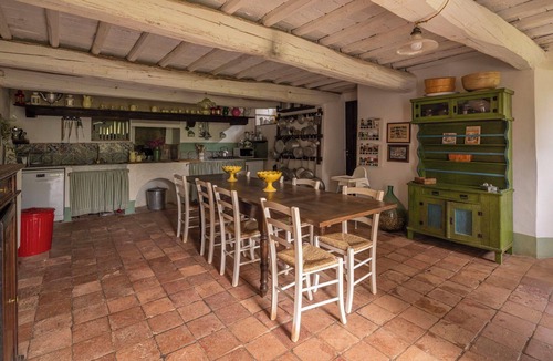 Camaiore Villa | Beautiful private villa with WIFI, TV, patio, pets allowed and panoramic view, close to Viareggio