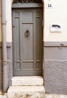 Corleone House | Beneath the Castle