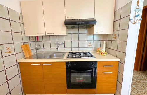 Specchiolla Apartment | Bester Preis, 50 Meter vom Meer entfernt, privater Parkplatz