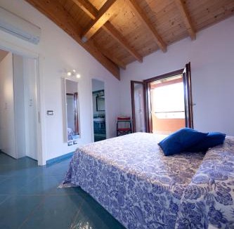 Marina di San Nicola House | BIANCA - Il mare a Roma