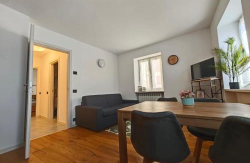 Clusone Apartment | Bilo Orologio