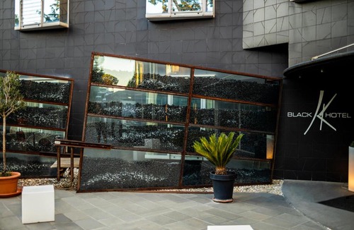 Suburbio IX Aurelio Hotel | Black Hotel