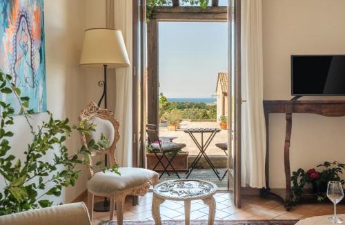 Montegridolfo Hotel | Borgo degli Ulivi - Castello di Montegridolfo