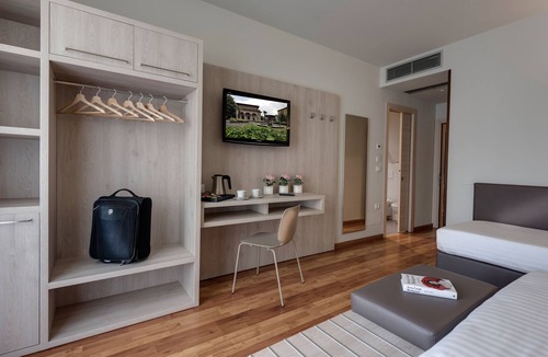 Margine Coperta-Traversagna Hotel | Boston