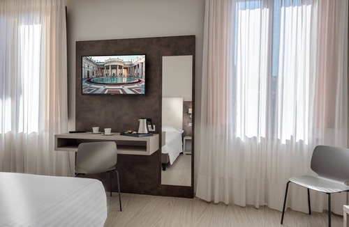 Margine Coperta-Traversagna Hotel | Boston