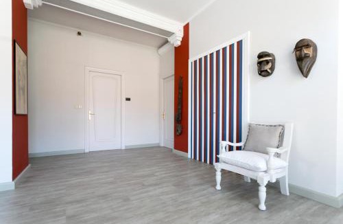 Revello House | Boulevard 900