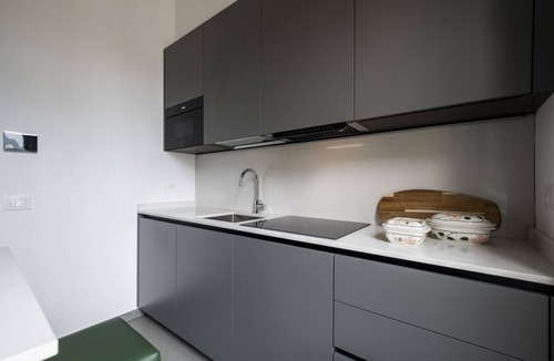Loreto Apartment | Bright Top Floor Flat with Balconies & AC - Loreto & Porta Venezia