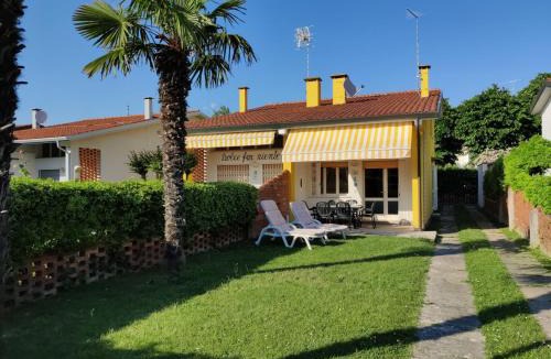 Caorle Villa | Bright villa in Caorle with private garden