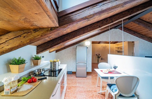 Santa Croce Apartment | Ca' Del Monastero 9 Collection