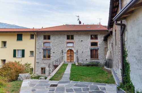 Pescate Apartment | Camera dello Scudiero - Pescate - Lecco
