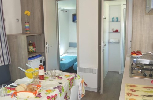 Rivabella House | Camping La Vecchia Torre Mobilehome Happy Comfort for 5 people
