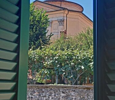 Cucciago Hotel | Carlito's Trattoria con alloggio