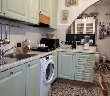 Genoa Apartment | Casa Aly