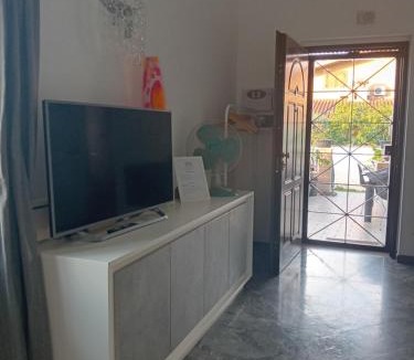 Zona XXX Castel Fusano Apartment | Casa Bibi