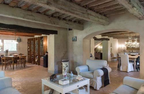 Borgo Montone House | Casa Cardinala