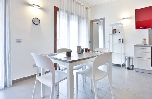 Materdei Apartment | Casa Chiara Bright Apartment