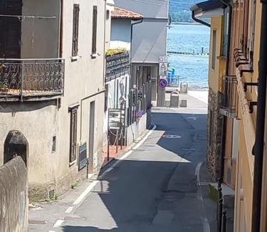Clusane Apartment | Casa Clusane d'Iseo 2 passi dal lago