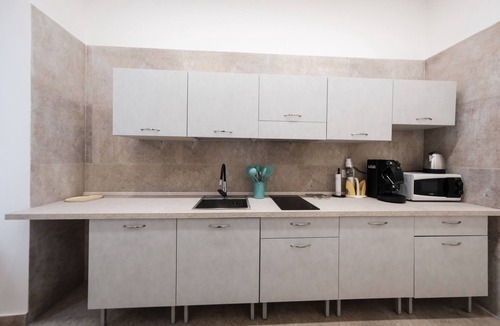 Quartieri Spagnoli Apartment | Casa De Deo - Three Bedroom Apartment, Sleeps 6