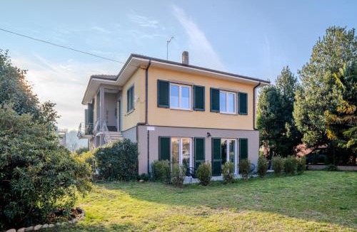 Luino Apartment | Casa GIAN