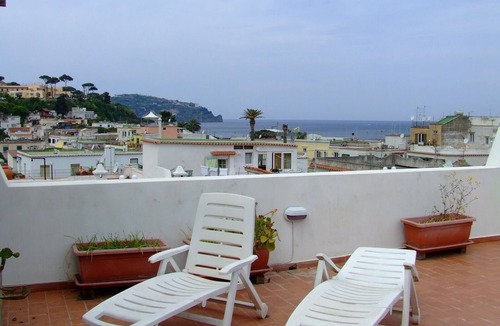 Casamicciola Terme Apartment | CASA LUCIA ISCHIA CASAMICCIOLA