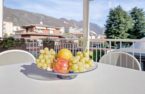Sarnico Apartment | Casa Miki
