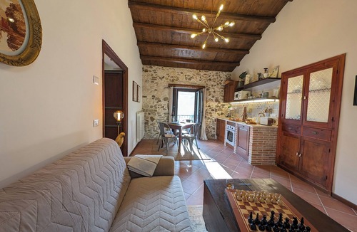 Locati Apartment | Casa Passo del Mattino - Suite Royal - an oasis of calm