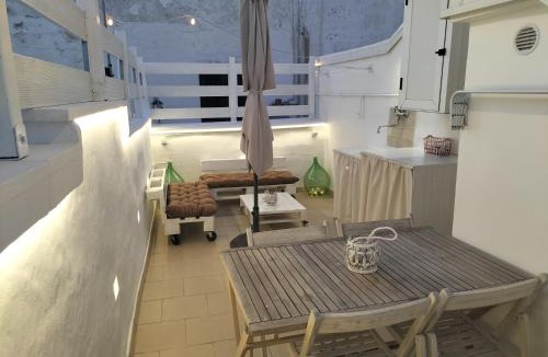 Centro Storico House | Casa Perricci - short lets - Monopoli