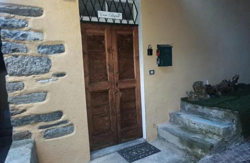 Dongo House | Casa Regina