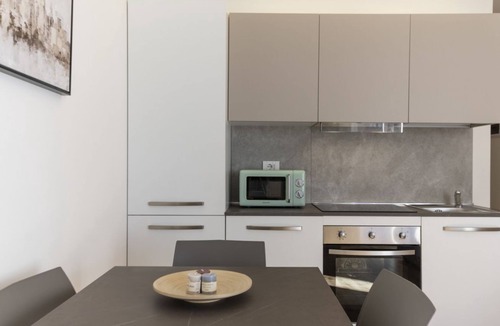 Zona Farini Apartment | Casa Rosetta | 1 BR flat | Isola District & Maciachini