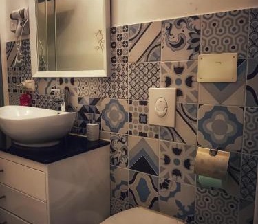 Cunardo Bed & Breakfast | Casa Tilde Guest House