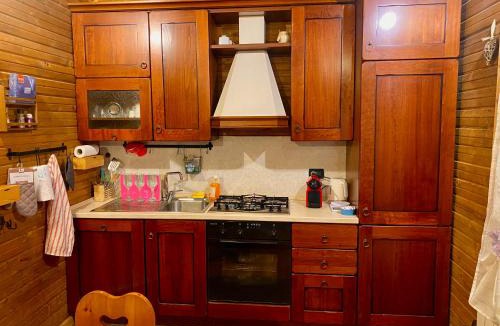 L'Aquila Ski Chalet | Casa vacanza Chalet Baita Nel Bosco