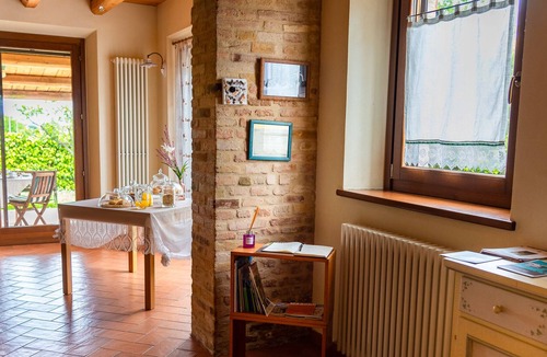 Osimo House | Casale con Giardino