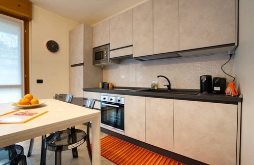 Cernusco sul Naviglio Apartment | CaseOspitali - CASA ORANIS bilo nuovo con balcone