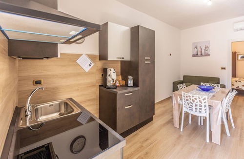 Sala Apartment | Casicarillo 800