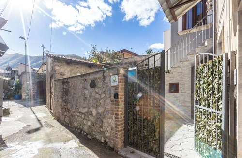 Sala Apartment | Casicarillo 800