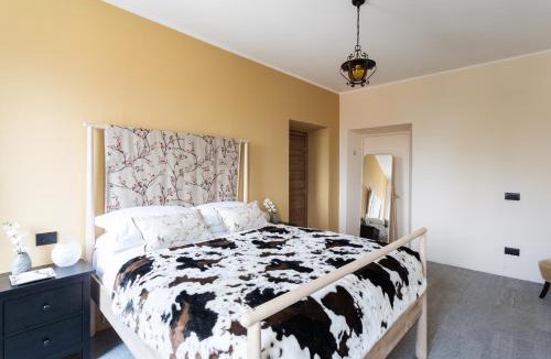 Azzano Villa | Castravalva Villa