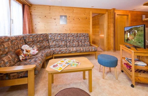 Graechen Apartment | Chalet Ferienwohnungen Schwalbennest Moos Grächen, (Grächen), by Interhome