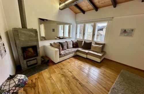Chermignon-den Bas Apartment | Chalet typique du Valais,Maison bio et bien-être!