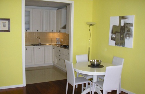Dorsoduro Apartment | Charming, Comfortable, Fully Equipped Flat With Pictoresque Venice Canal Views