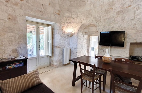 Cisternino Villa | Charming countryside trulli villa with pool