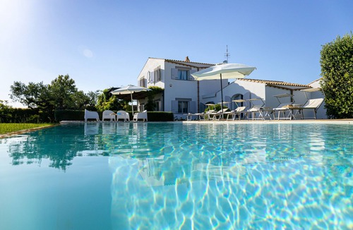 Menfi Villa | Charming Villa with pool