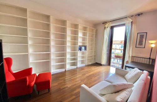 Zona Padova Apartment | Chavez Home