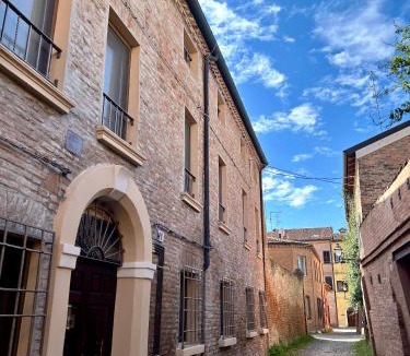 Ferrara Historic Centre House | Chez Madame