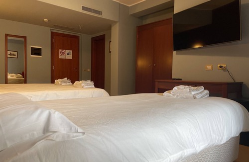 Melilli Hotel | Città Della Notte
