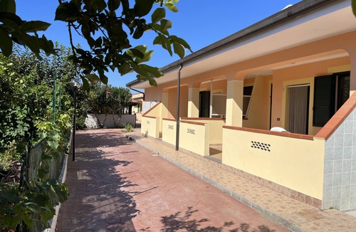 Cropani Marina Apartment | Comfortable Apartment with Beach Service Included