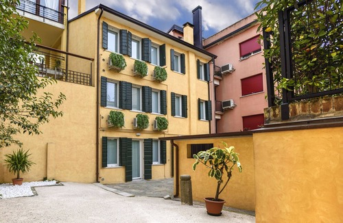 Treviso House | Comfortable apartment with garden view - Treviso center